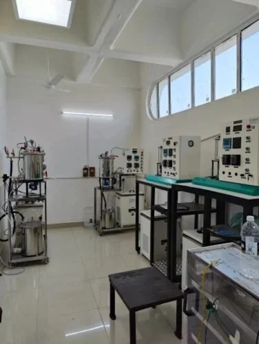 Industrial fermenter and photo bioreactor manufactures in india